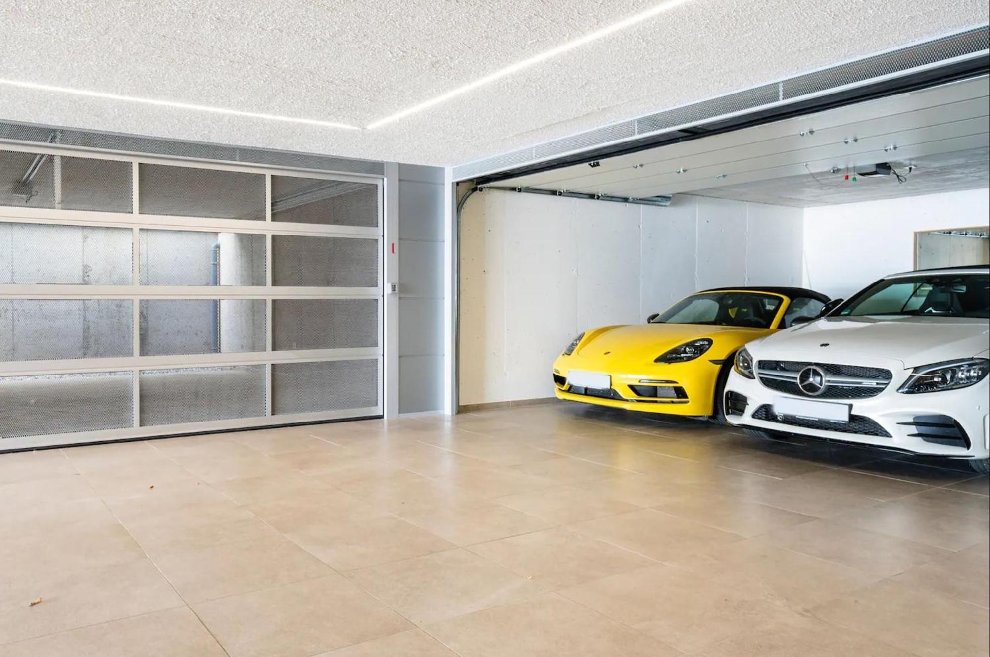 Salvatorehomes - Luxurious Dreamview Waterfront In With Pool - Casa Azura - A 5 Star Luxury Collection At Garda Apartment
